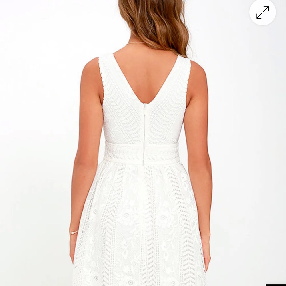 Lulu's White V-Neck Lace Midi Dress with Scalloped Hem Size XS - Picture 5 of 12